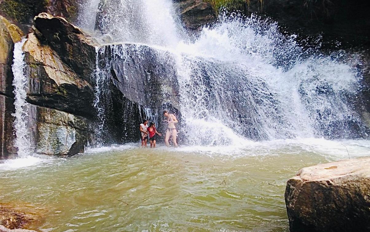 Nam Ly Retreat Hotel Ha Giang Luaran gambar