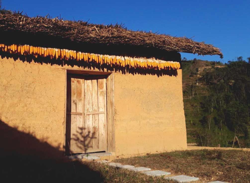 Nam Ly Retreat Hotel Ha Giang Luaran gambar