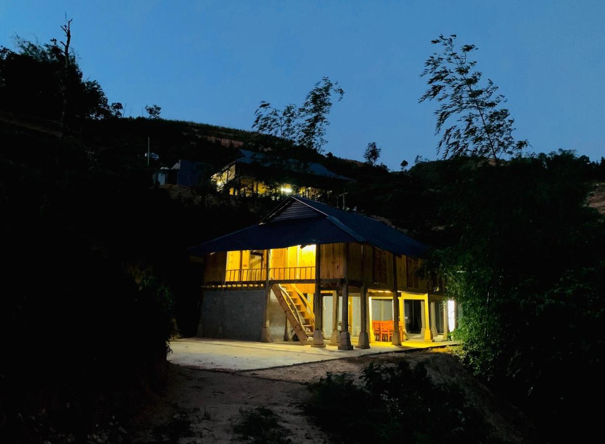Nam Ly Retreat Hotel Ha Giang Luaran gambar